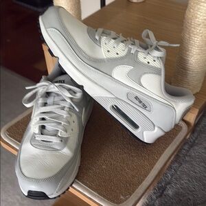 Nike Air Max Goretex Light Gray Sneakers